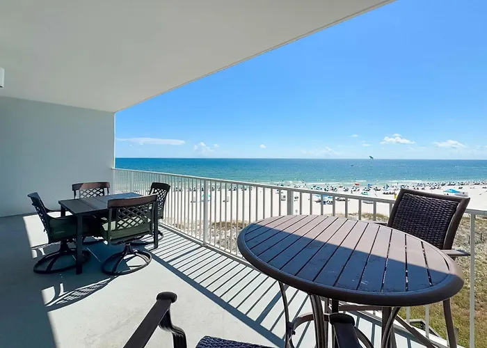 Lighthouse Unit 402 Gulf Shores